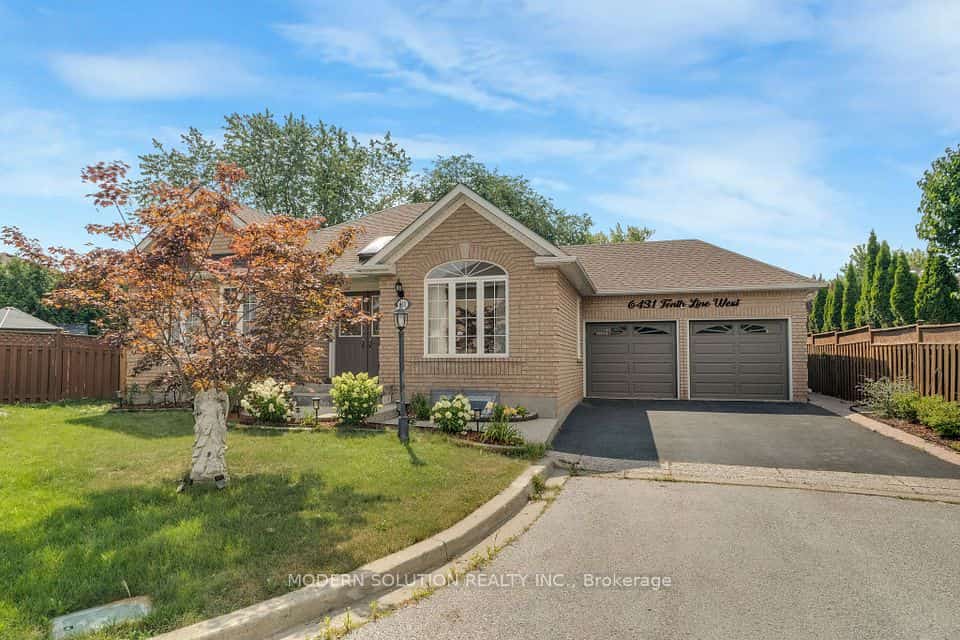 6431 Tenth Line W, Mississauga, ON L5N 7J5
