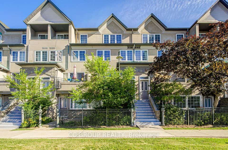 188 Bonis Avenue #519, Toronto, ON M1T 3W3