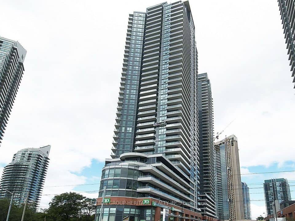 2212 Lake Shore Boulevard W, Toronto