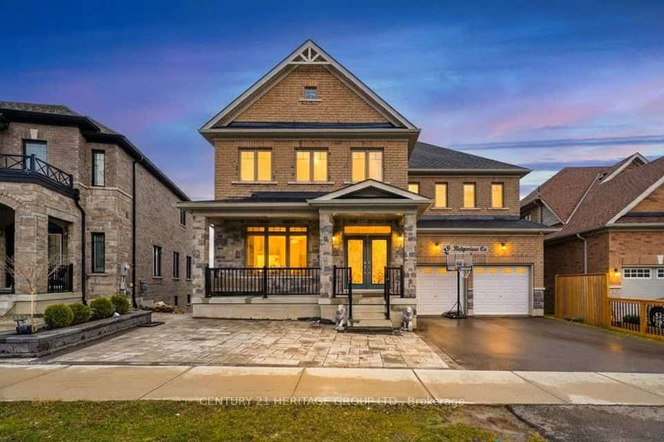 19 Ridgeview Court, Bradford West Gwillimbury, ON L3Z 0R9