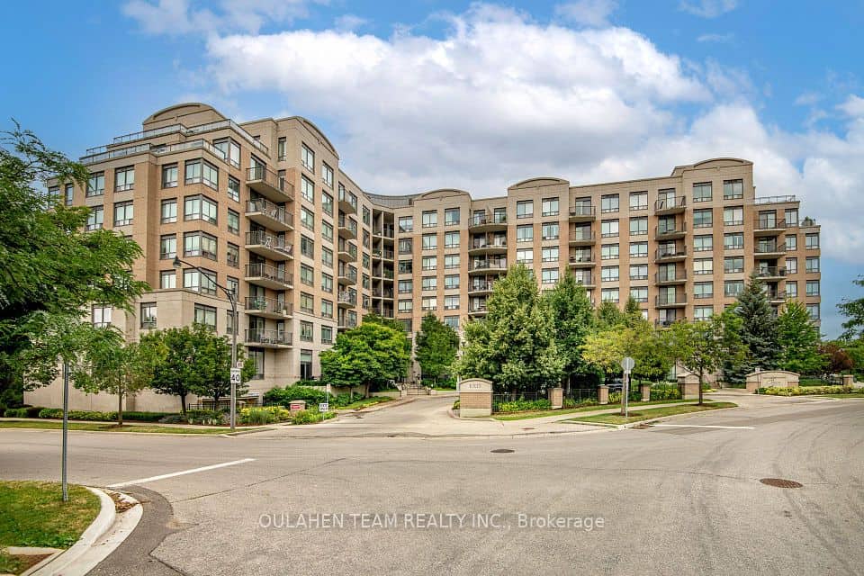16 Dallimore Circle, Toronto