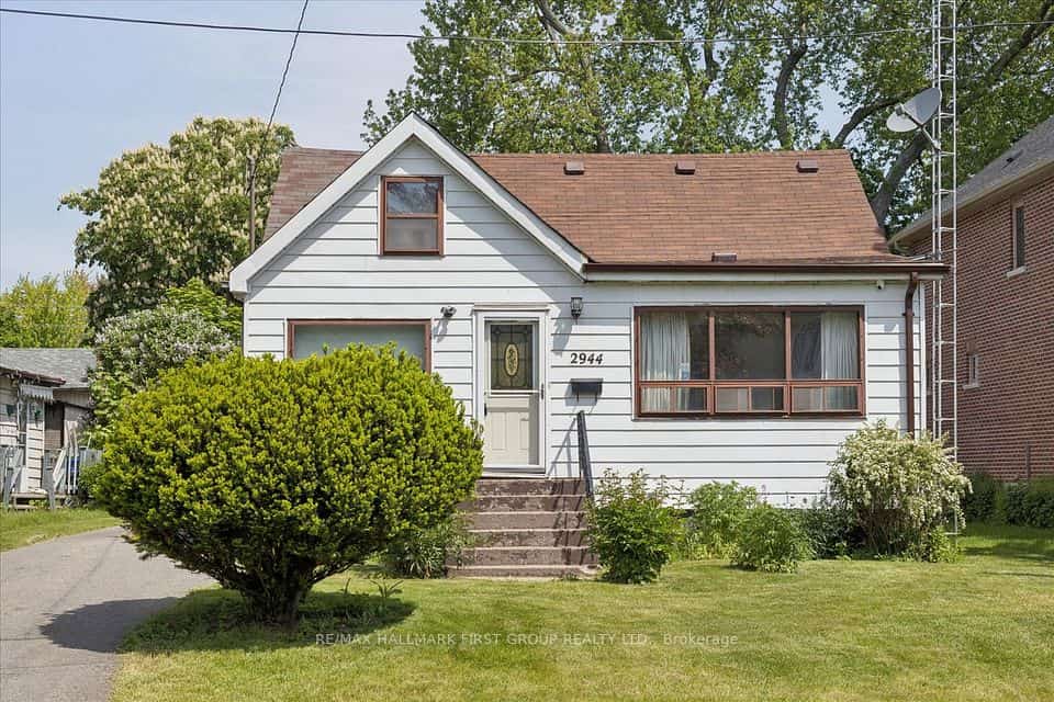 2944 Ebony Street, Ajax, ON L1S 1B5