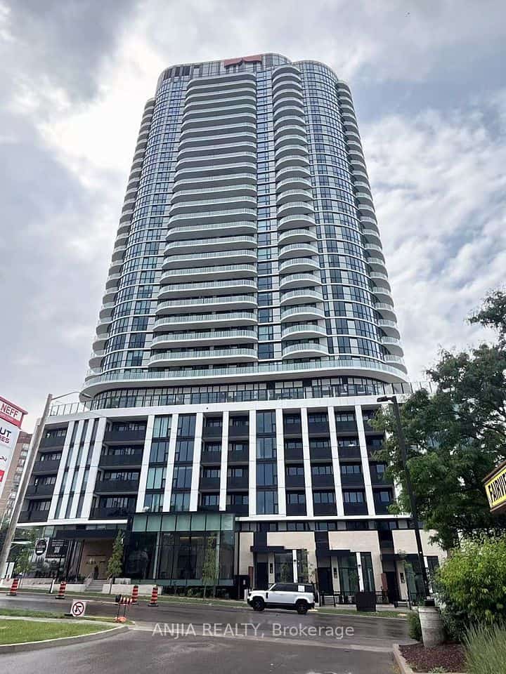 1 Fairview Road E #2906, Mississauga, ON L5A 0B4