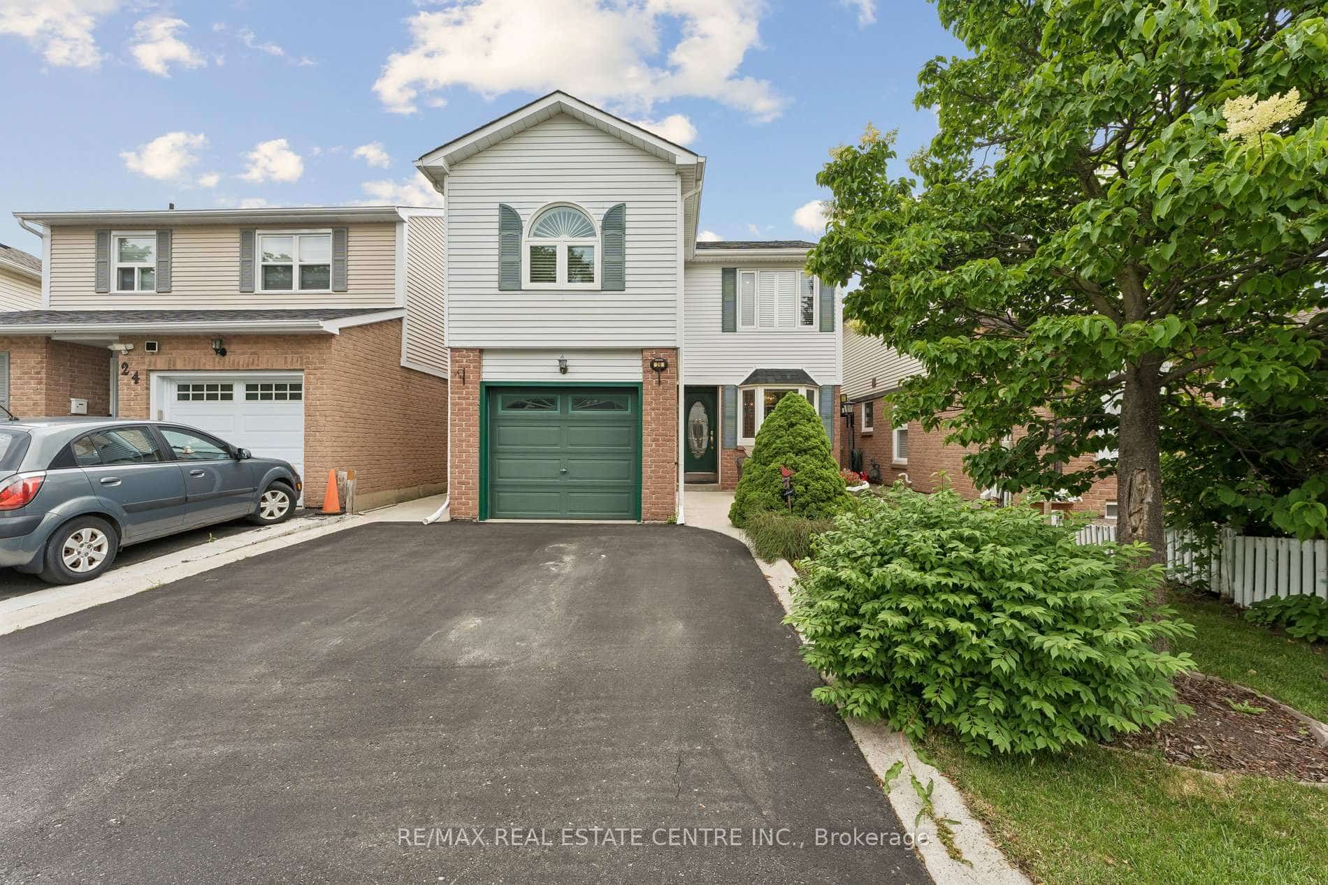 26 Jameson Crescent, Brampton, ON L6S 3W3