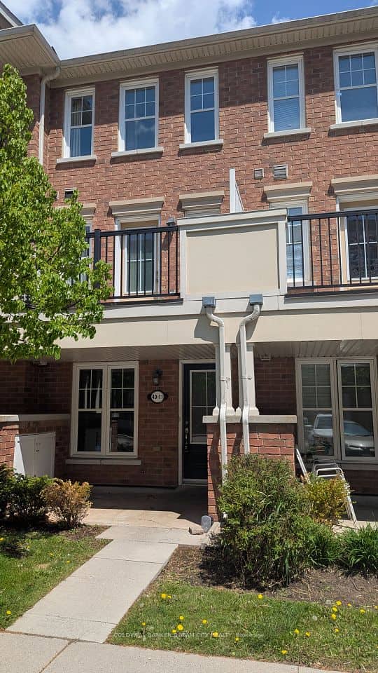 40 Mendelssohn Street, Toronto
