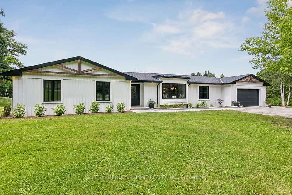 1315 Britannia Road, Burlington, ON L7P 0E7