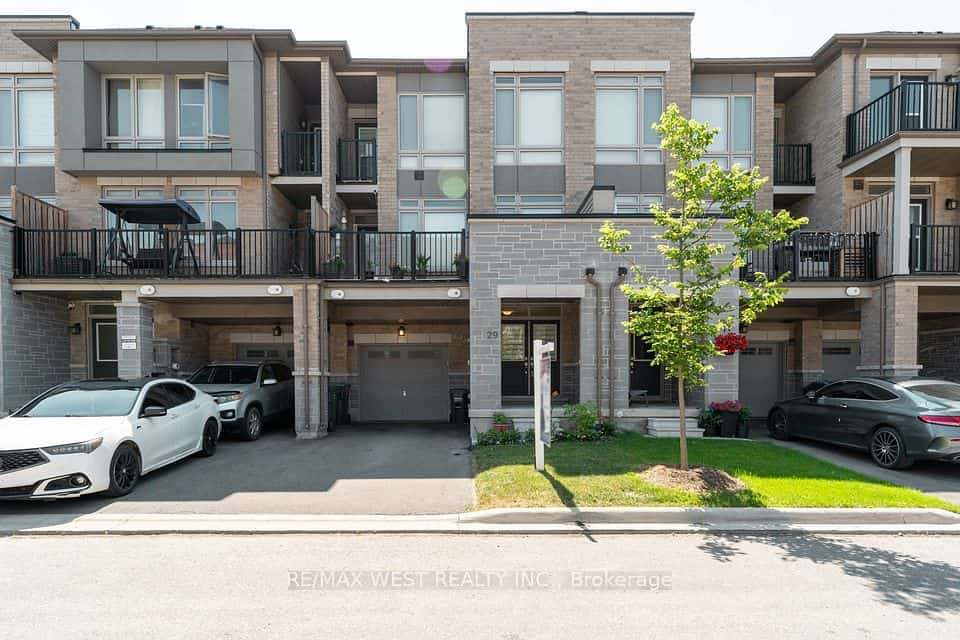 29 Arrowview Drive, Brampton, ON L7A 5H6
