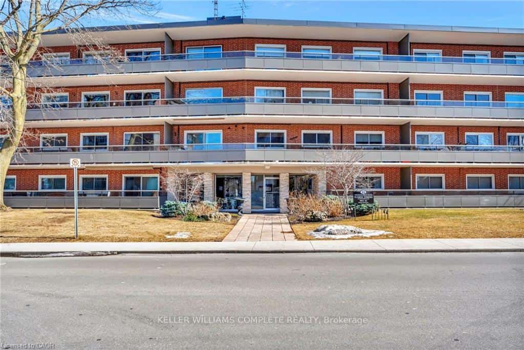 11 Woodman Drive S #307, Hamilton, ON L8K 4E3