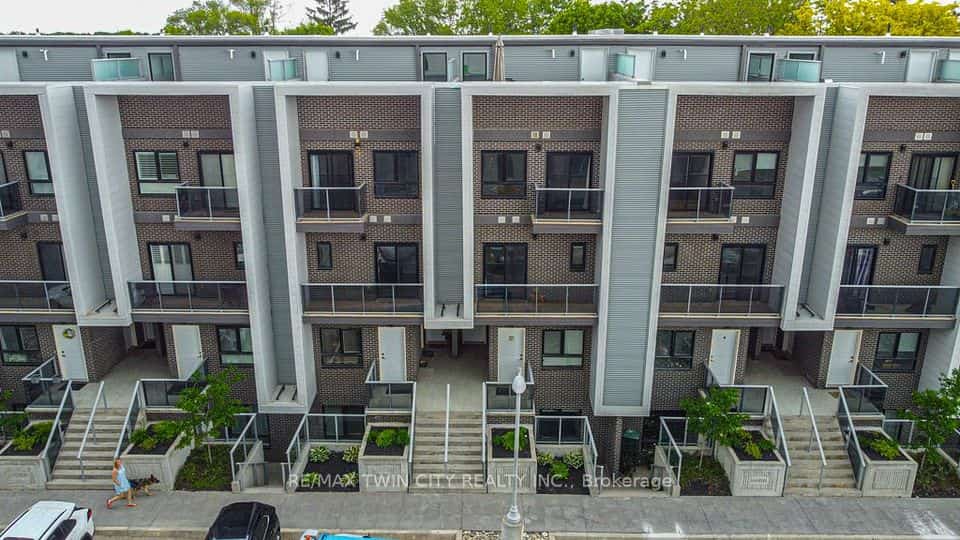 1430 W Highland Road W #19A, Kitchener, ON N2N 0C3
