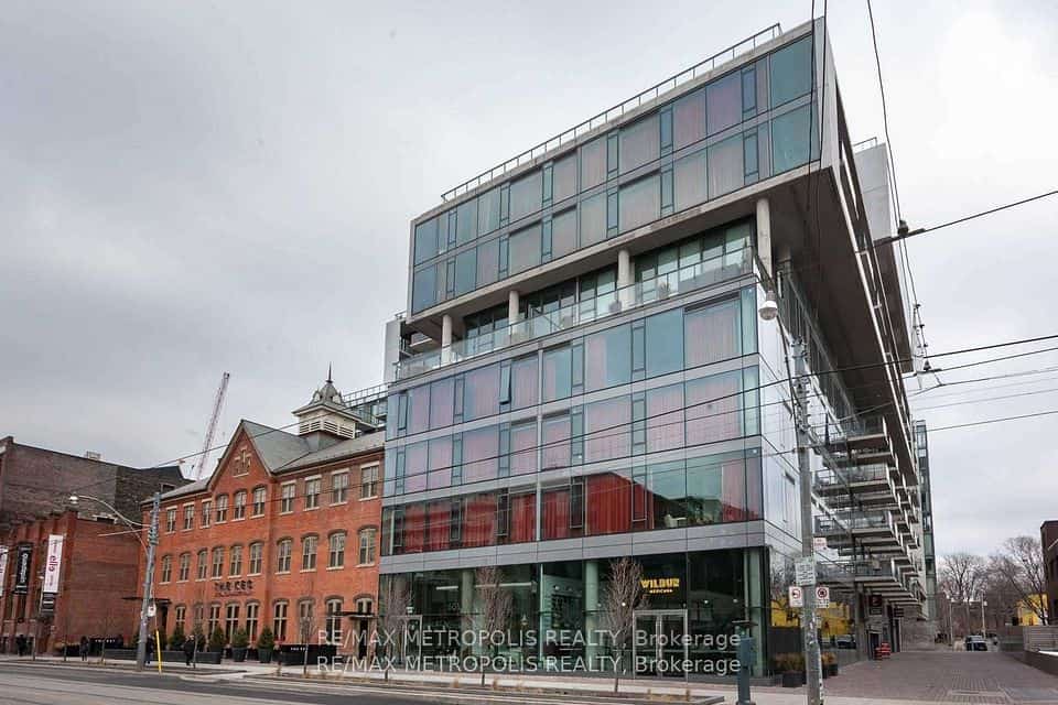 560 King Street W #625, Toronto, ON M5V 1M3