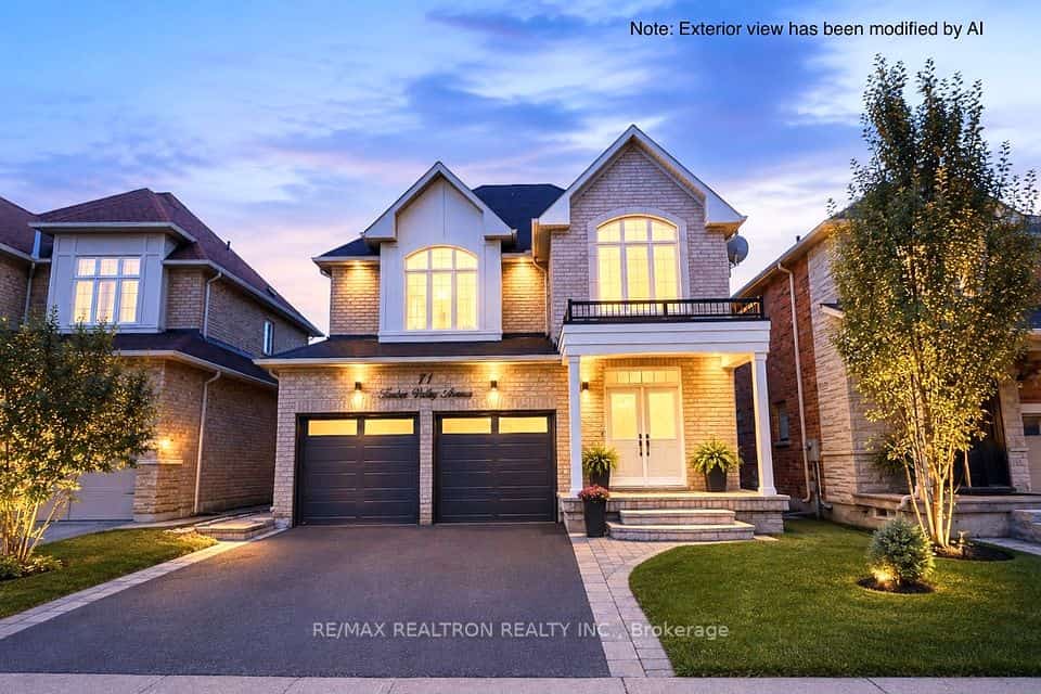 71 Timber Valley Avenue, Richmond Hill, ON L4E 4Z8