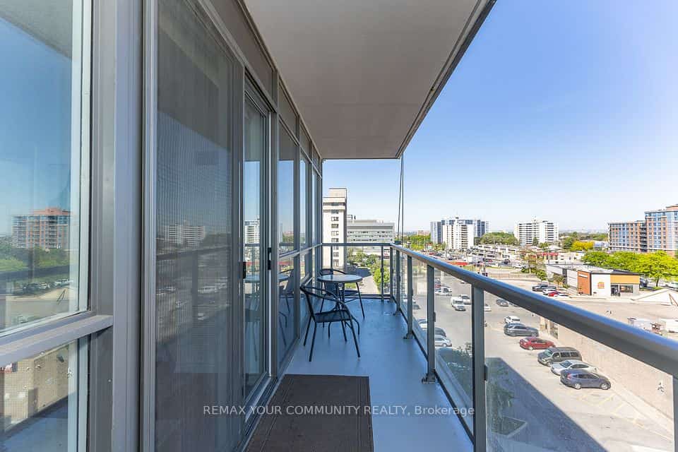 15 James Findlay Way #706, Toronto, ON M3M 0B3