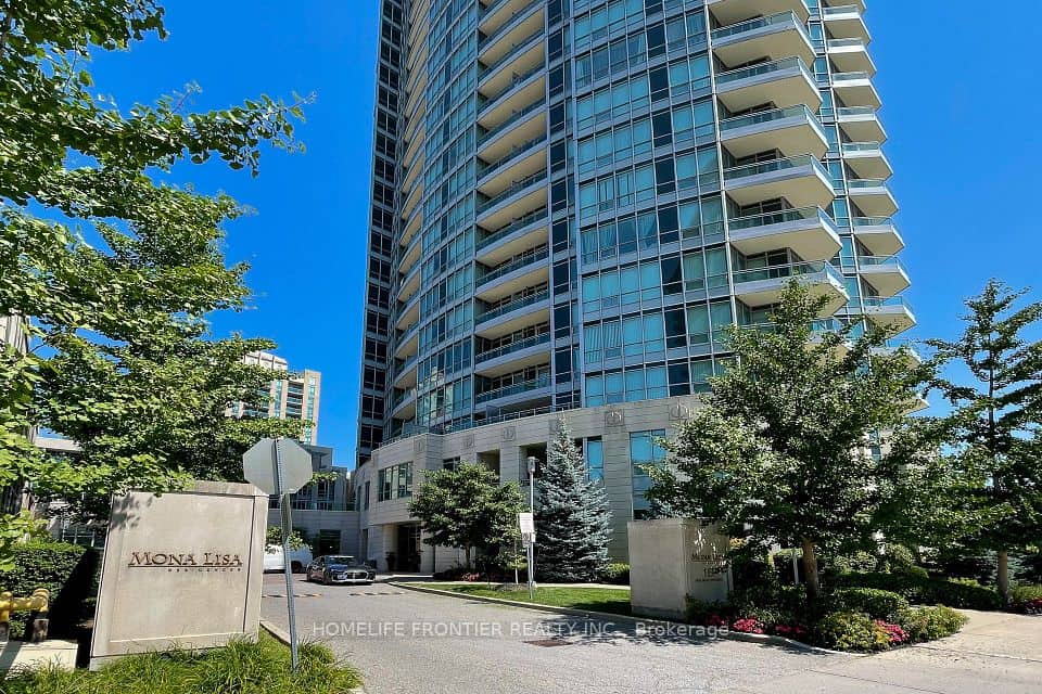 18 Holmes Avenue, Toronto