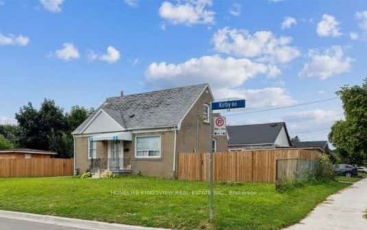 14 Kirby Road, Toronto, ON M3L 1B6