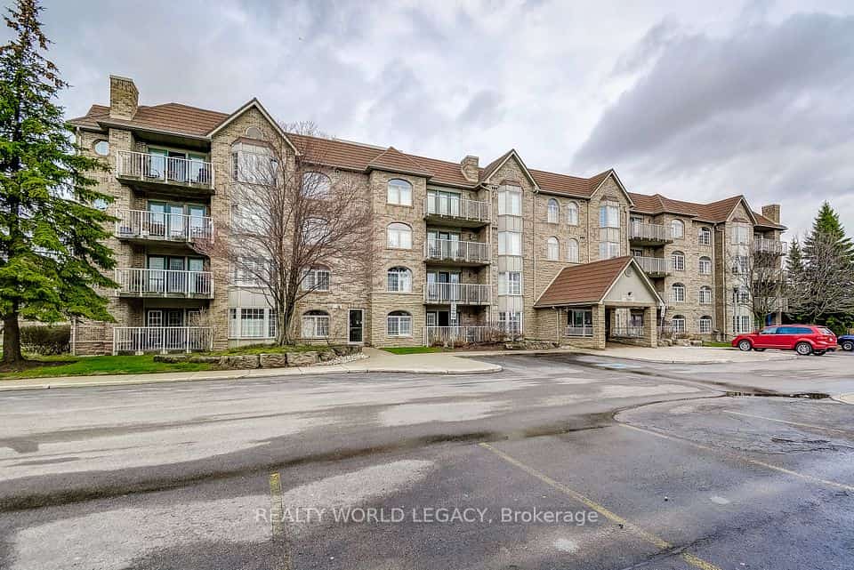 216 Plains Road W #306E, Burlington, ON L7T 4K8
