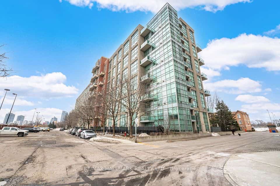 200 Manitoba Street #624, Toronto, ON M8Y 3Y9