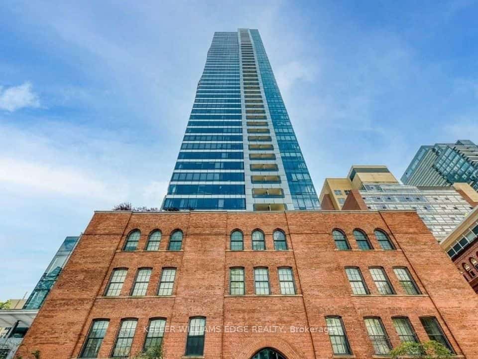 5 St. Joseph Street #315, Toronto, ON M4Y 1Z3