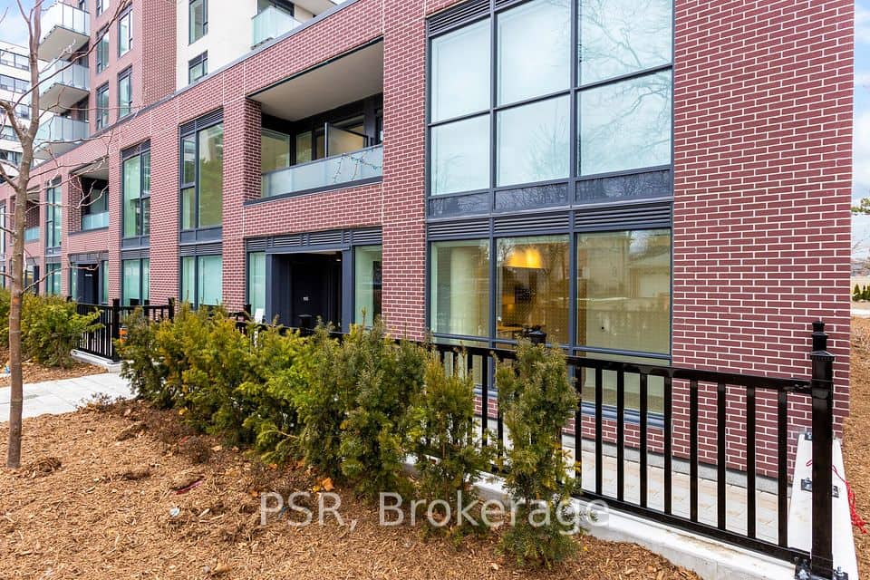 49 Broadfield Drive W, Toronto