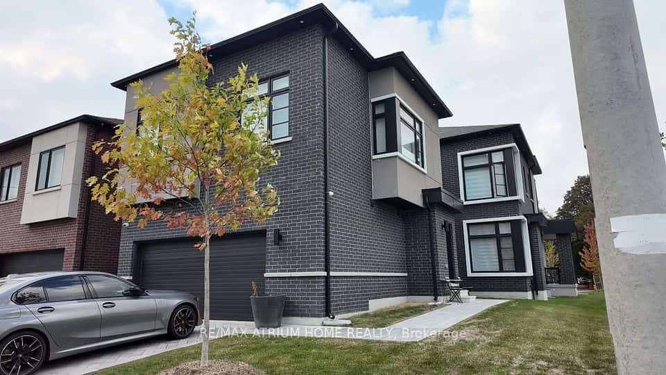 5 Norbury Crescent, Toronto, ON M1P 0G3