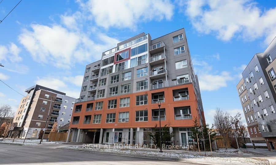 321 Spruce Street, Waterloo, Waterloo