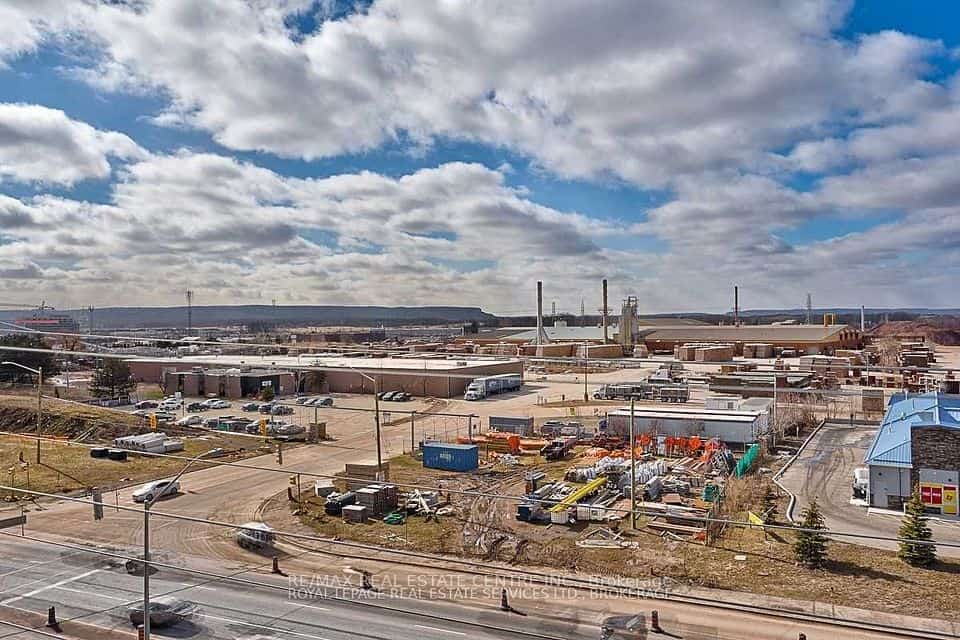 5230 Dundas Street W #A630, Burlington, ON L6L 0J5