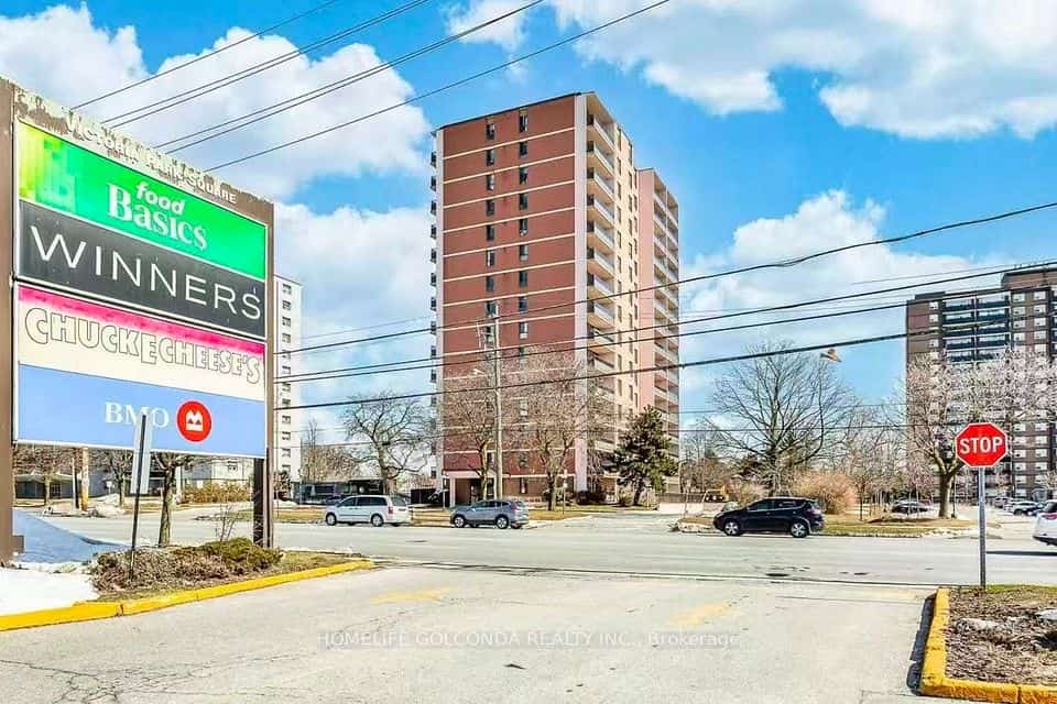 2721 Victoria Park Avenue #1004, Toronto, ON M1T 3N6