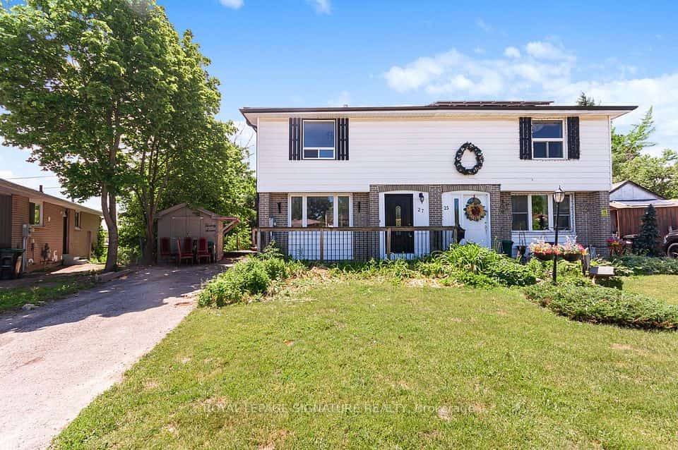 27 DAPHNE Crescent, Barrie, ON L4M 2Y7