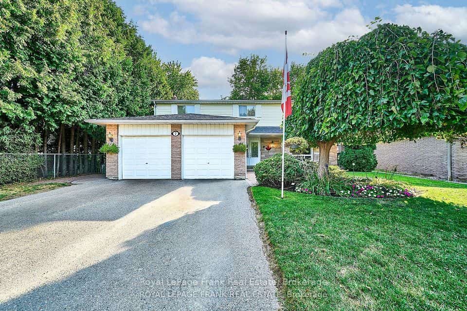 7 Judy Court, Markham, ON L3P 3R8