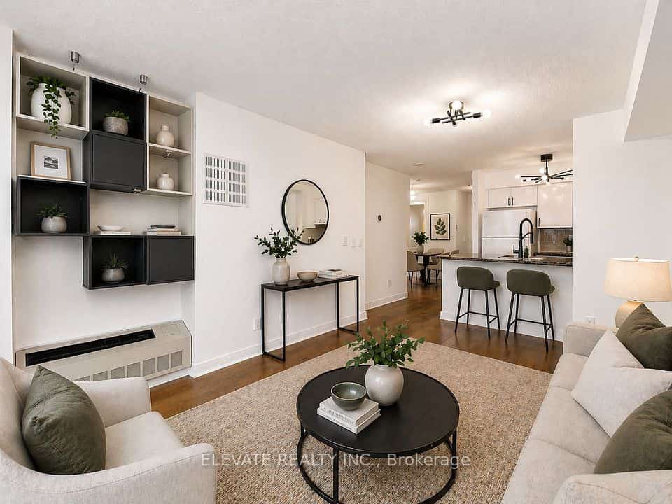 35 Bales Avenue #1701, Toronto, ON M2N 7L7