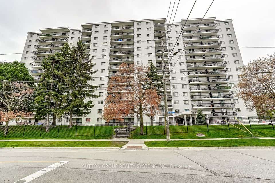 1100 Caven Street #1211, Mississauga, ON L5G 4N3