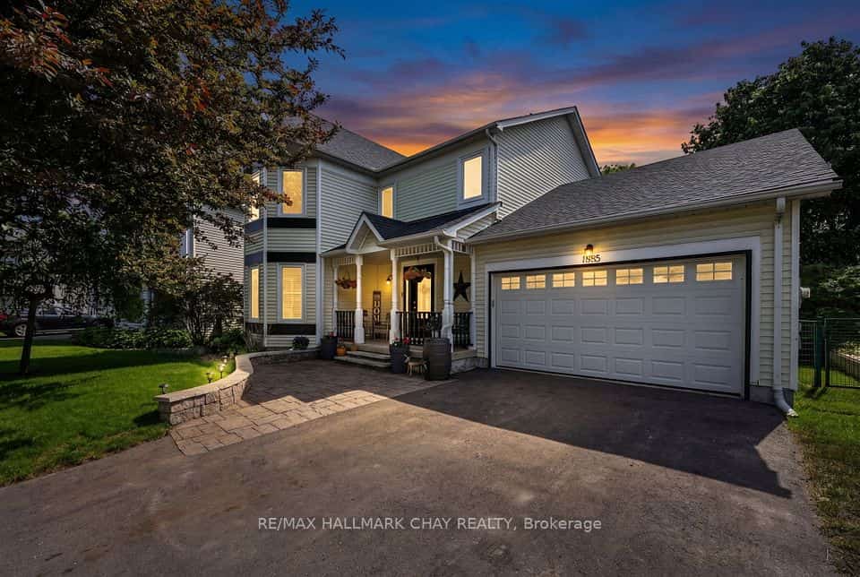 1885 Applewood Avenue, Innisfil, ON L9S 1W2