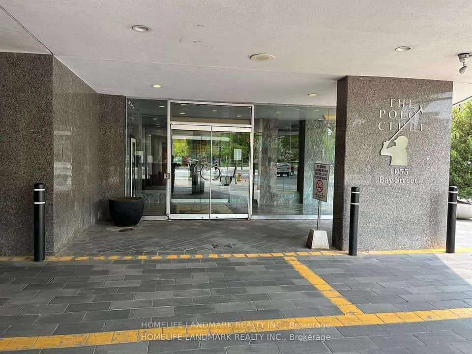 1055 Bay Street #1401, Toronto, ON M5S 3A3