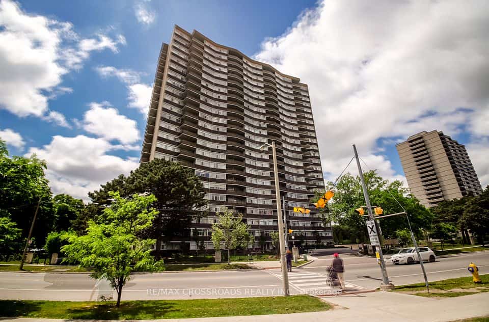 3151 Bridletowne Circle #606, Toronto, ON M1W 2T1