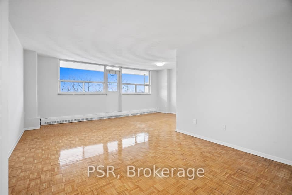 105 Rowena Drive, Toronto