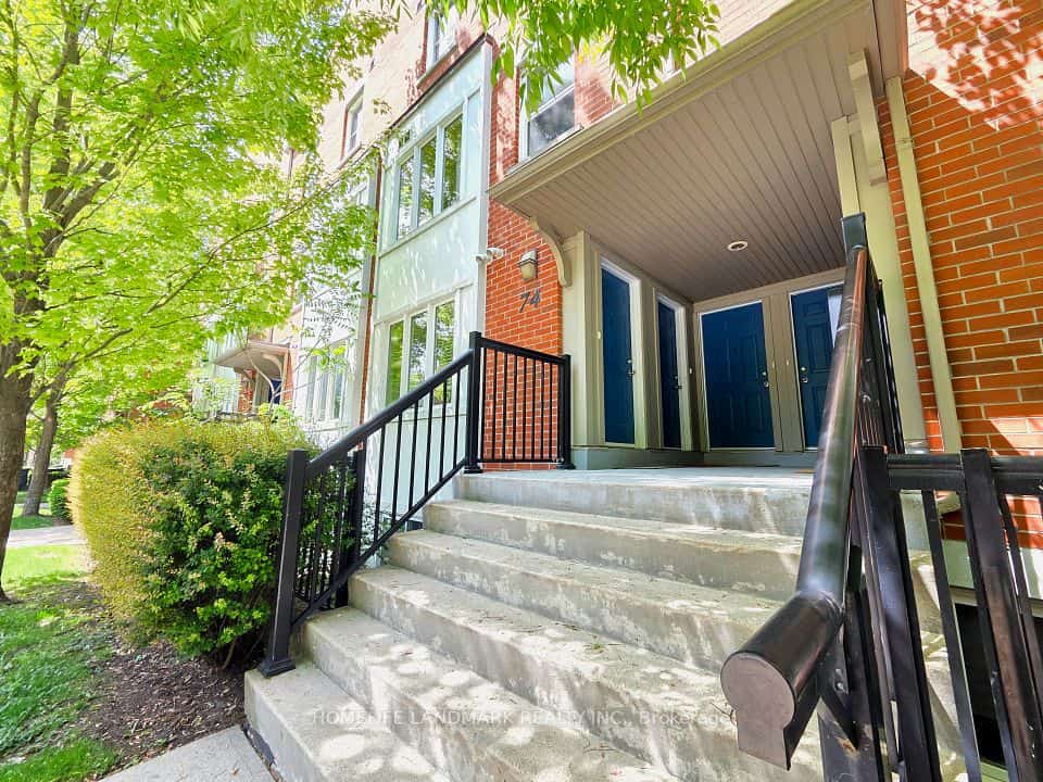 74 Munro Street #2, Toronto, ON M4M 2S9