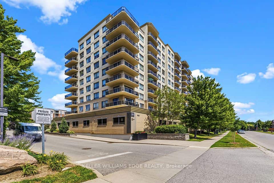 1998 Ironstone Drive, Burlington