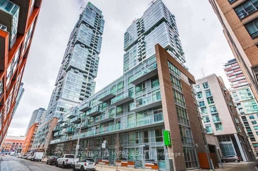 30 Nelson Street #2306, Toronto, ON M5V 0H5