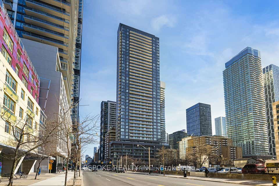 159 Dundas Street E #1204, Toronto, ON M5B 0A9