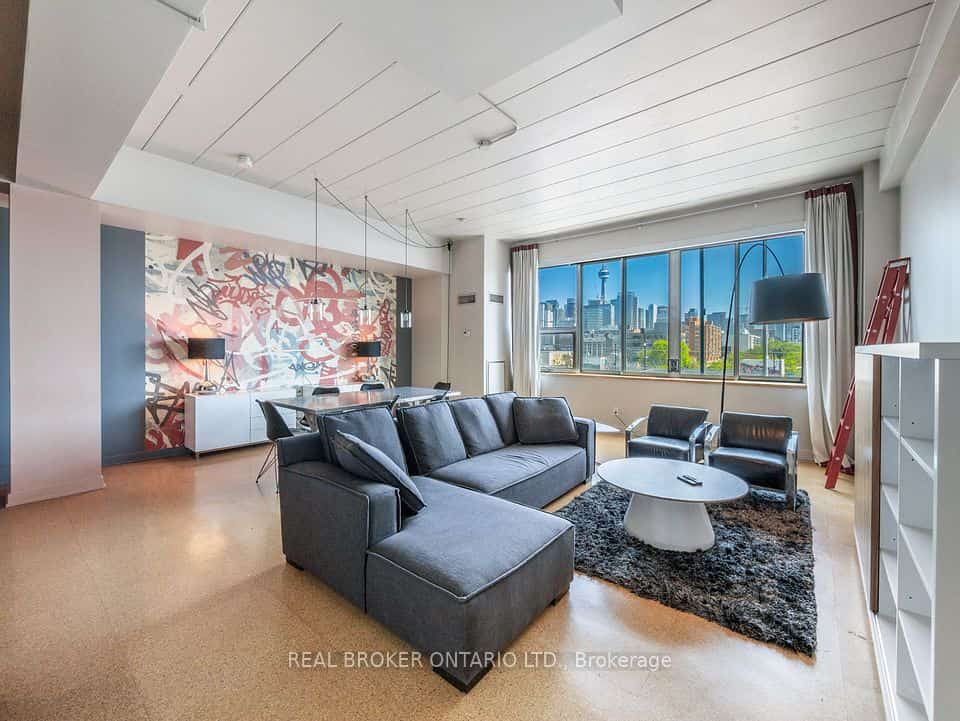 160 Baldwin Street #405, Toronto, ON M5T 1L8
