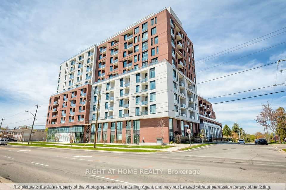 3100 Keele Street #1211, Toronto, ON M3M 2H4