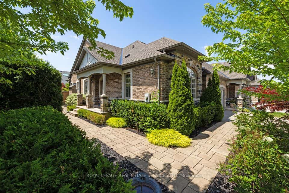 3353 Liptay Avenue #26, Oakville, ON L6M 0M6