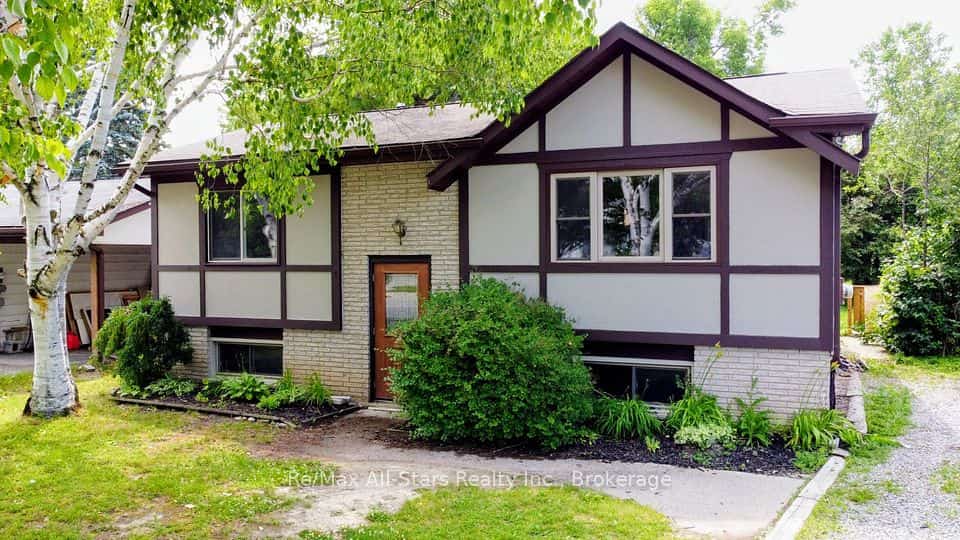 1886 Croftdale Crescent, Peterborough, ON K9K 1J8