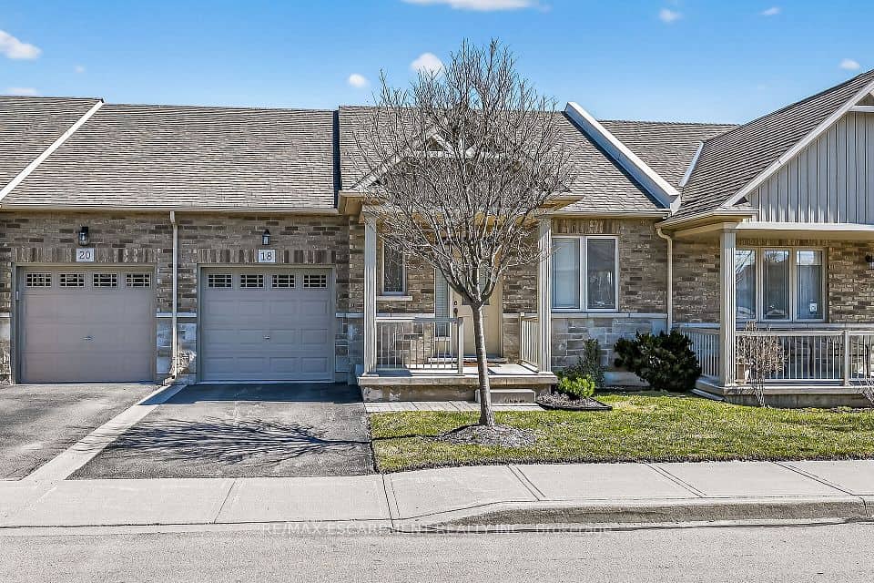 18 Ecker Lane, Hamilton