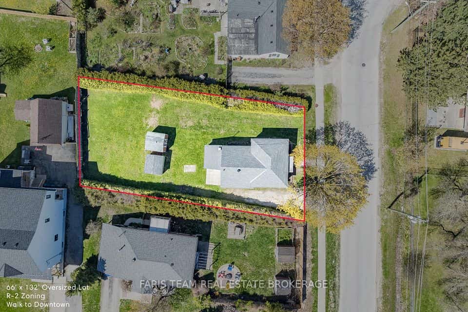32 Lorne Avenue, Collingwood, ON L9Y 2B6