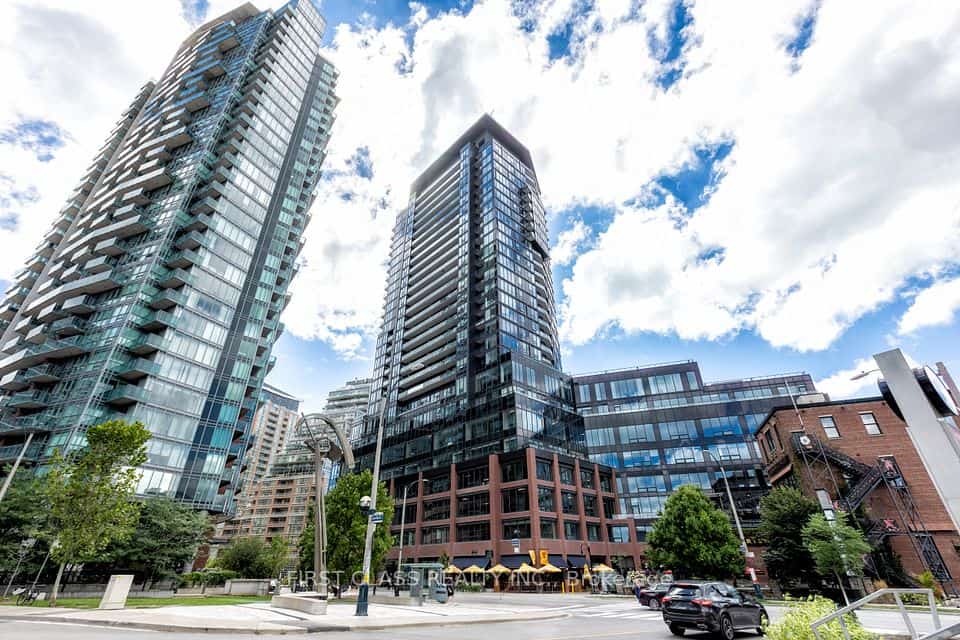 135 East Liberty Street #2606, Toronto, ON M6K 0G7