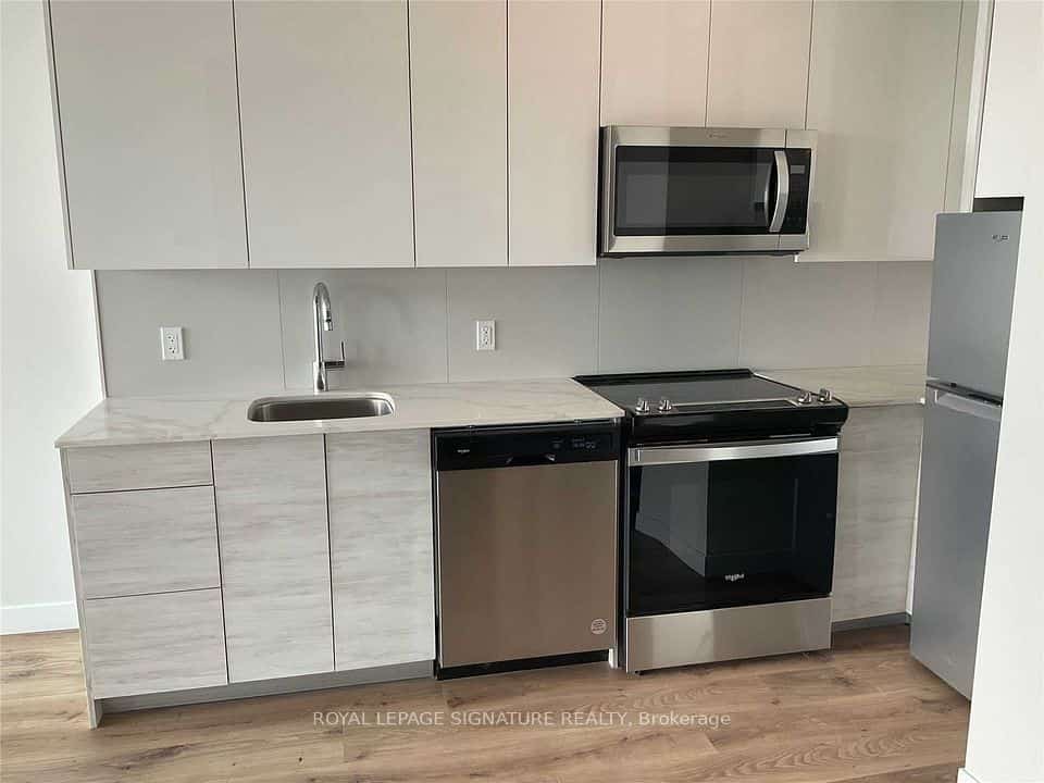 60 Frederick Street #2811, Kitchener, ON N2H 0C7