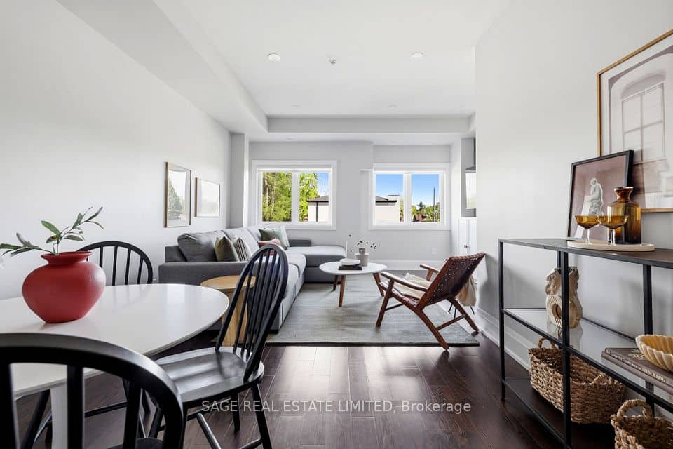 6 Kalmar Avenue, Toronto
