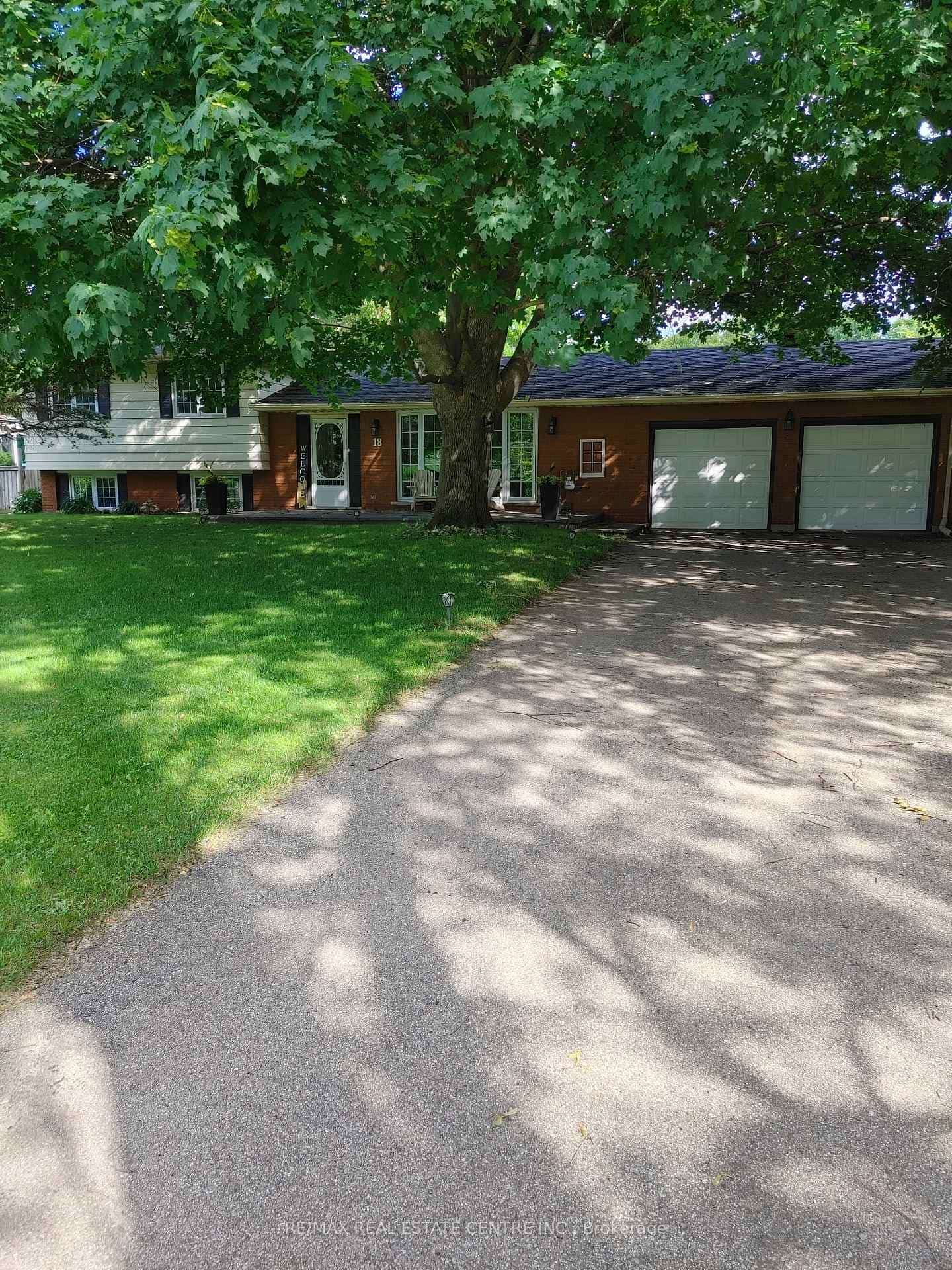 18 CONCESSION 6 (MILLGROVE) Road E, Hamilton, ON L8B 1A2