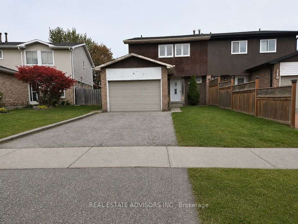 238 Braymore Boulevard, Toronto, ON M1B 2G8