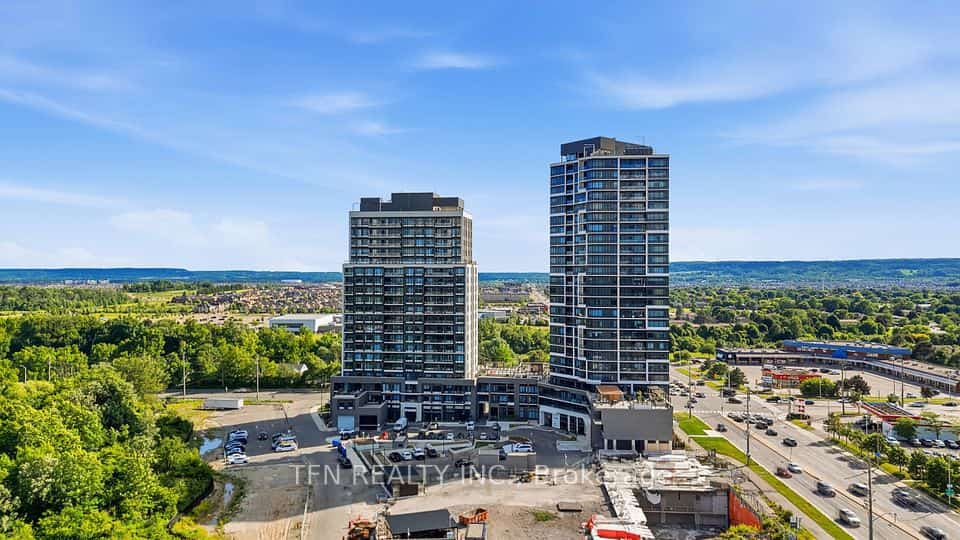 8010 Derry Road, Milton
